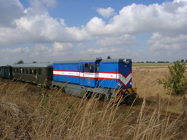 Na szlaku Rogowskiej Kolei Wskotorowej, 25.09.2004, foto Marcin Wojda